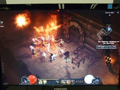 画像集#011のサムネイル/「Diablo III」のキャラクタークラス“Demon Hunter”のインプレッションを掲載。敵同士をチェーンでつなぎ，攻撃を食らわせよう