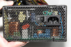 画像集#004のサムネイル/CeBIT 2008から見えてきた,ハイエンド電源ユニットのトレンド