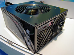 画像集#012のサムネイル/CeBIT 2008から見えてきた,ハイエンド電源ユニットのトレンド