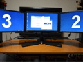 XFXブランドの3画面ディスプレイスタンド「XFX Triple Display Monitor Stand」を組み立ててみた