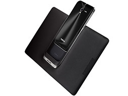 画像集#003のサムネイル/ASUS，タブレットにもなるAndroidスマートフォン「PadFone 2」を発表。2012年内に日本国内で発売される予定