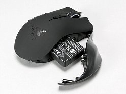 #006Υͥ/MMOޥפϥ磻쥹磻䡼³ξбǤɤѤäRazer Naga Epicץӥ塼