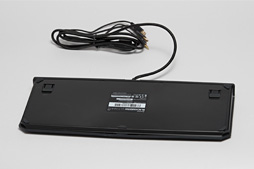 画像集#014のサムネイル/Razer独自の「緑軸」「オレンジ軸」メカニカルキースイッチは買いか？ ゲーマー向けキーボード「BlackWidow」の新モデルをテスト