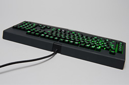 画像集#022のサムネイル/Razer独自の「緑軸」「オレンジ軸」メカニカルキースイッチは買いか？ ゲーマー向けキーボード「BlackWidow」の新モデルをテスト