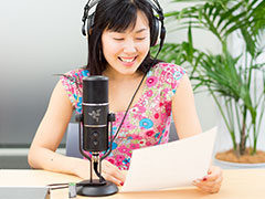 実勢価格3万円台後半のゲーム実況向けマイク「Razer Seiren Pro」レビュー。声優・新井里美さんの声で新要素の効果を測定してみる