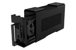 画像集 No.010のサムネイル画像 / Razer,ゲーマー向けUltrabook「Blade Stealth」発表。Thunderbolt 3接続の外付けグラフィックスボックスと組み合わせてゲームマシンに