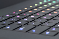  No.019Υͥ / PRۡRazer Blade 15Ű측ڡRazer˾ǹΥޡ15.6ΡPC