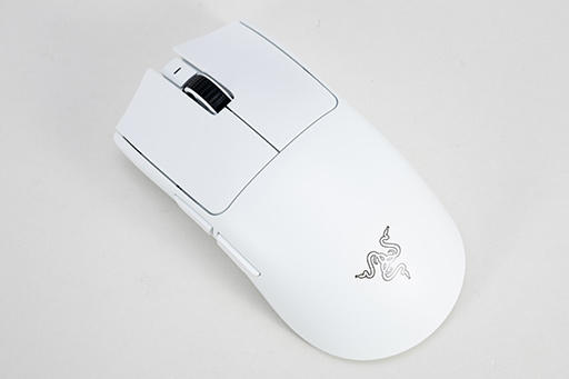 画像集 No.005のサムネイル画像 / 話題のRazer製軽量ワイヤレスマウス「Viper V3 Pro」は，ゲーマーの期待に応える優秀なマウス。ただネックは……【レビュー】
