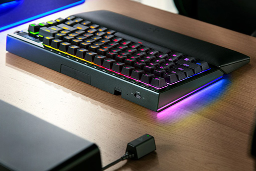 画像集 No.009のサムネイル画像 / ゲームに合わせて振動するヘッドセットやクッションなど，Razerが独自イベントで新製品を発表