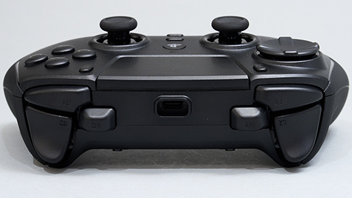 画像ギャラリー No.010のサムネイル画像 / PSレイアウト×eスポーツ前提の尖ったゲームパッド「Raiju V3 Pro」テストレポート。価格は高いが満足できる製品だ