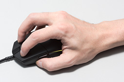 画像集 No.043のサムネイル画像 / 「Pro Gaming Mouse」レビュー。Logicool G初の「PRO」マウス，性能は文句なしだが……