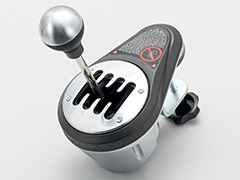 HW短評:Thrustmaster「TH8A Add-On Shifter」(1)ステアリングコントローラ用の別売りシフトユニットを取り付けてみる