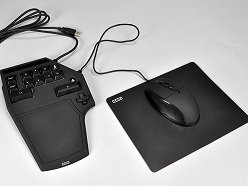 画像集#001のサムネイル/SCEのライセンスを得たPS3用マウスはどれだけ使えるのか。HORIの「タクティカルアサルトコマンダー3」を試す