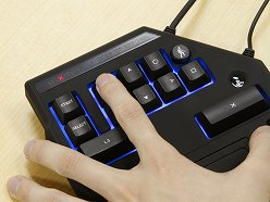 画像集#016のサムネイル/SCEのライセンスを得たPS3用マウスはどれだけ使えるのか。HORIの「タクティカルアサルトコマンダー3」を試す