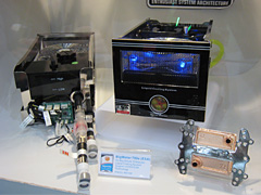 画像集#016のサムネイル/Thermaltake,冷却能力の高さを謳うケースや“冷蔵庫式”CPU冷却装置を公開