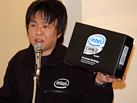 画像集#003のサムネイル/Skulltrailの実機にX48マザー,“初音ミクの中の人”が登場した,「Intel in Akiba」