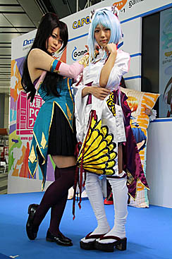 画像集#016のサムネイル/「ルーセントハート」「DIVINA」「Web 恋姫†夢想」のコスプレイヤーとドキドキのミニゲームを。「秋葉原PCゲームフェスタ」のガマニアステージをレポート