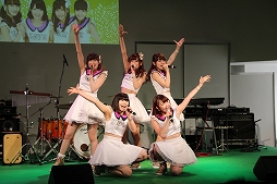 画像集 No.030のサムネイル画像 / 「チョコットランド」のオフラインイベント「チョコット Live2015」が開催。会場で公開された2015年内のアップデート情報やステージイベントをレポート