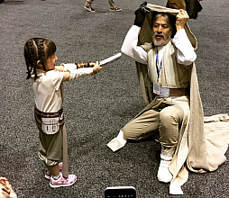 画像集 No.009のサムネイル画像 / Access Accepted第534回:コスプレだらけの「Star Wars Celebration」でゲームの将来を考える
