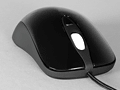 「SteelSeries Kinzu v2 Pro Edition」レビュー。センサーとボタンを改善して再登場したKinzuは選択肢となるか