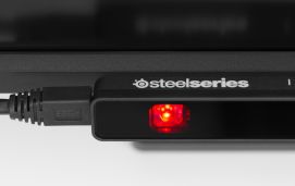 画像集 No.004のサムネイル画像 / SteelSeries，ゲーマー向け視線入力デバイス「Sentry」をゲーム実況でデモ