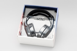画像集 No.003のサムネイル画像 / SteelSeries,ゲーマー向けヘッドセットの新製品「Arctis Pro」を発表。ハイレゾ対応の上位モデルに意味はあるのか,その音を聞いてみた