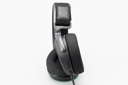 画像集 No.007のサムネイル画像 / SteelSeries,ゲーマー向けヘッドセットの新製品「Arctis Pro」を発表。ハイレゾ対応の上位モデルに意味はあるのか,その音を聞いてみた