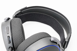 画像集 No.010のサムネイル画像 / SteelSeries,ゲーマー向けヘッドセットの新製品「Arctis Pro」を発表。ハイレゾ対応の上位モデルに意味はあるのか,その音を聞いてみた