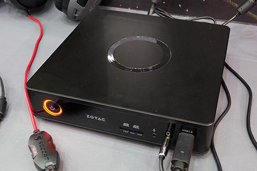 画像集 No.004のサムネイル画像 / ［COMPUTEX］ZOTACがSteam Machineを展示。同じ筐体とGPUスペックのゲーマー向けベアボーンは6月中にも発売か