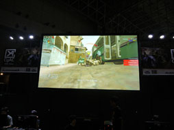 画像集#003のサムネイル/［TGS 2012］e-Sports 日本選手権 2012「Call of Duty 4: Modern Warfare」決勝戦のレポートを掲載。接戦の末，OKURAが優勝