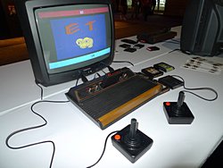 画像集#012のサムネイル/ビデオゲームの歴史がここに集結。激レアなコンシューマゲーム実機に触れられたE3会場の「VIDEOGAME HISTORY MUSEUM」ブースを紹介