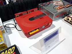 画像集#022のサムネイル/ビデオゲームの歴史がここに集結。激レアなコンシューマゲーム実機に触れられたE3会場の「VIDEOGAME HISTORY MUSEUM」ブースを紹介
