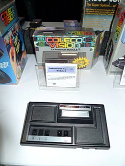 画像集#033のサムネイル/ビデオゲームの歴史がここに集結。激レアなコンシューマゲーム実機に触れられたE3会場の「VIDEOGAME HISTORY MUSEUM」ブースを紹介