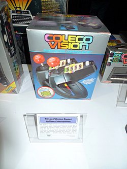 画像集#034のサムネイル/ビデオゲームの歴史がここに集結。激レアなコンシューマゲーム実機に触れられたE3会場の「VIDEOGAME HISTORY MUSEUM」ブースを紹介