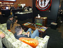 画像集#062のサムネイル/ビデオゲームの歴史がここに集結。激レアなコンシューマゲーム実機に触れられたE3会場の「VIDEOGAME HISTORY MUSEUM」ブースを紹介