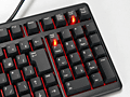 “Cherry茶軸”採用の赤い限定版,DHARMAPOINT製キーボード「DRTCKB102UBRT」テストレポート