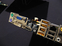 画像集#026のサムネイル/NVIDIA,AMD製CPU向けチップセット「nForce 780a SLI」を発表――mGPU搭載,Hybrid SLI対応のフラグシップ