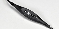 画像集#024のサムネイル/ASUS＋Sennheiserは何を生んだか？ サウンドカードとヘッドセットのコラボ製品「Xonar Xense」レビュー