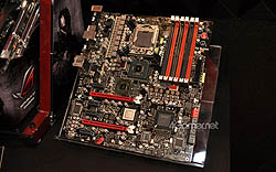 #010Υͥ/COMPUTEXϥޡʤ¿о줷ASUS֡ޥܡɤΥȥԥå­ǥå