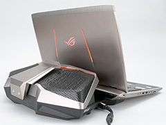 「世界初の外付け液冷ユニット付きゲームノートPC,お値段60万円」の価値は? ASUS「ROG GX700VO」をテスト