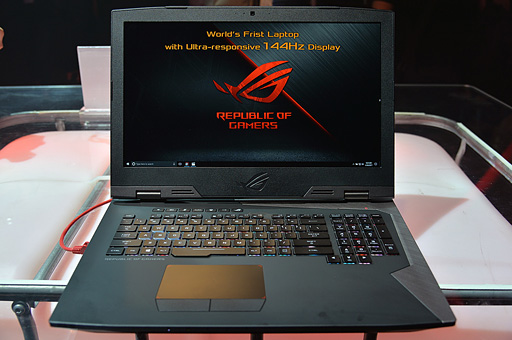 画像集 No.002のサムネイル画像 / ASUS,世界初となる「垂直144Hz&G-SYNC対応液晶パネル搭載のゲーマー向けノートPC」を公開