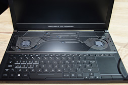 画像集 No.010のサムネイル画像 / ASUS,世界初となる「垂直144Hz&G-SYNC対応液晶パネル搭載のゲーマー向けノートPC」を公開