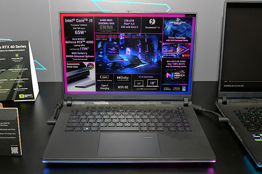 画像集 No.014のサムネイル画像 / ウルトラワイドの有機ELディスプレイやNUCにも注目。ノートPC以外にも気になるASUSの新製品をまとめてチェック