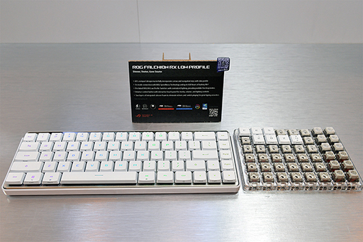 画像集 No.018のサムネイル画像 / ウルトラワイドの有機ELディスプレイやNUCにも注目。ノートPC以外にも気になるASUSの新製品をまとめてチェック