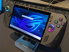 携帯型ゲームPC「ROG Ally X」は何が変わった? 実機を触ってチェックした