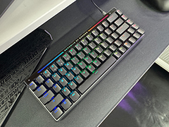 Rapid Trigger対応の65%キーボードやカーボン採用の軽量マウスなど,ASUSが今後発売予定の製品を公開