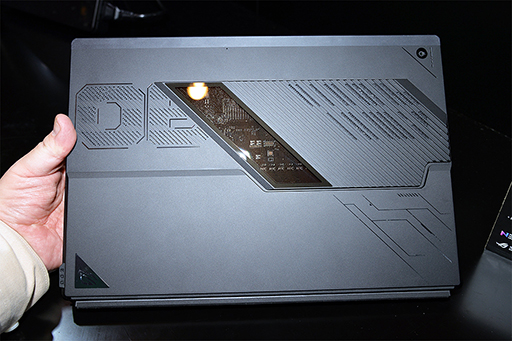 画像集 No.009のサムネイル画像 / GeForce RTX 50搭載のゲーマー向けPCとグラフィックスカードをASUSが公開。国内イベントでも披露の予定あり