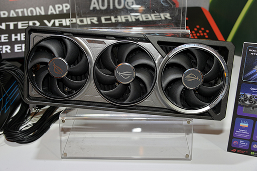 画像集 No.016のサムネイル画像 / GeForce RTX 50搭載のゲーマー向けPCとグラフィックスカードをASUSが公開。国内イベントでも披露の予定あり