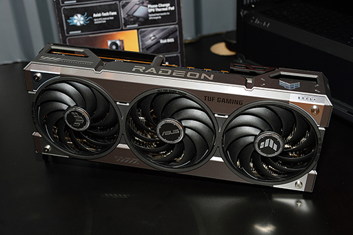 画像集 No.022のサムネイル画像 / GeForce RTX 50搭載のゲーマー向けPCとグラフィックスカードをASUSが公開。国内イベントでも披露の予定あり