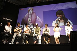 画像集#019のサムネイル/［TGS 2011］「メタルギア」キャスト陣と須田剛一さんがゲストとして登場したKONAMIブースの超豪華ラストステージ「Kojima Productions SPECIAL STAGE」をレポート